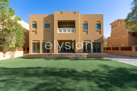 Villa itt: Al Furjan, Dubai, EAE, 3 hálószoba, 322 m², azonosító: 600295