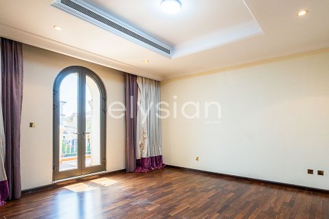 Villa til leje i Palm Jumeirah, Dubai, UAE 4 soveværelser, 689 kvm № 600294 - foto 26