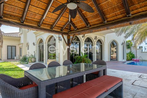 Villa til leje i Palm Jumeirah, Dubai, UAE 4 soveværelser, 689 kvm № 600294 - foto 16