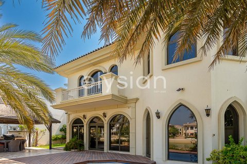 Vila di Palm Jumeirah, Dubai, UAE 4 bilik tidur, 689 meter persegi № 600294