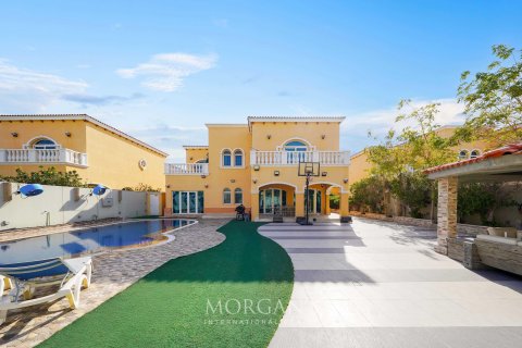 Vilë në Jumeirah Park, Dubai, Emiratet e Bashkuara Arabe 5 dhoma gjumi, 871.5 m2. № 591016 - Foto 48