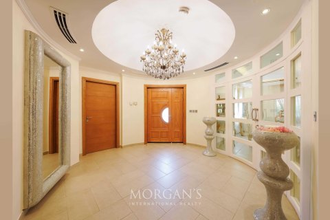 Vilë në Jumeirah Park, Dubai, Emiratet e Bashkuara Arabe 5 dhoma gjumi, 871.5 m2. № 591016 - Foto 35