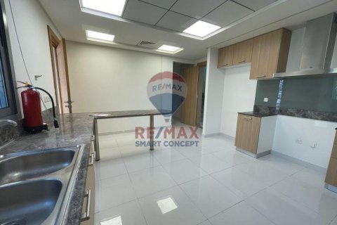 Rumah bandar di Dubai, UAE 4 bilik tidur, 328.5 meter persegi № 590762 - foto 17