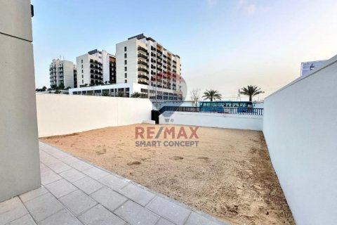 Řadový dům v Al Furjan, Dubai, SAE 3 ložnice, 254.9 m² Č.: 590760 - fotografie 5