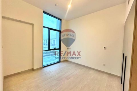 Řadový dům v Al Furjan, Dubai, SAE 3 ložnice, 254.9 m² Č.: 590760 - fotografie 16