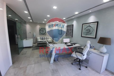 Office in Al Reem Island, Abu Dhabi, UAE 164.2 sq.m. № 570261 - photo 11