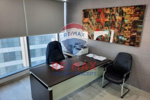 Office in Al Reem Island, Abu Dhabi, UAE 164.2 sq.m. № 570261 - photo 9