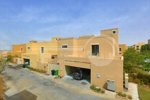 ویلا برای فروش در  Al Raha Gardens، Abu Dhabi، امارات متحده عربی  3 خوابه ، 239.8 متر مربع ، شماره 407759 - تصویر 3