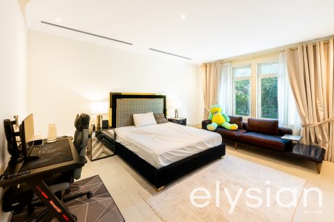 Vilë në Jumeirah Park, Dubai, Emiratet e Bashkuara Arabe 4 dhoma gjumi, 325 m2. № 586138 - Foto 15