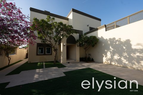 Vilë në Jumeirah Park, Dubai, Emiratet e Bashkuara Arabe 4 dhoma gjumi, 325 m2. № 586138 - Foto 22