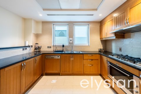 Vilë në Jumeirah Park, Dubai, Emiratet e Bashkuara Arabe 4 dhoma gjumi, 325 m2. № 586138 - Foto 19
