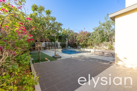Vilë në Jumeirah Park, Dubai, Emiratet e Bashkuara Arabe 4 dhoma gjumi, 325 m2. № 586138 - Foto 26
