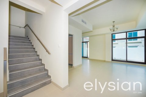 Купить виллу в Мохаммед Бин Рашид Сити, Дубай, ОАЭ 4 спальни, 288м2, № 586139 - фото 8