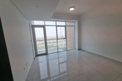 Снять в аренду квартиру в Al Raha Beach, Абу-Даби, ОАЭ 3 спальни, 190.8м2, № 478349 - фото 2