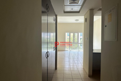 Discovery Gardens, Dubai, UAE의 임대용 아파트 45제곱미터 번호 542242 - 사진 9