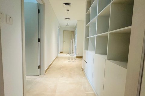 Byt na Saadiyat Island, Abu Dhabi, SAE 3 ložnice, 253 m² Č.: 589229 - fotografie 11