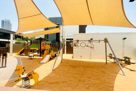 Radhus uthyres i Al Barsha, Dubai, UAE 4 sovrum, 399.5 kvm Nr. 438191 - fotografi 14
