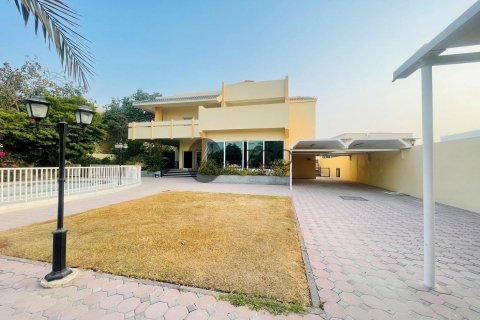 Vila di Jumeirah, Dubai, UAE 4 bilik tidur, 889.5 meter persegi № 438192