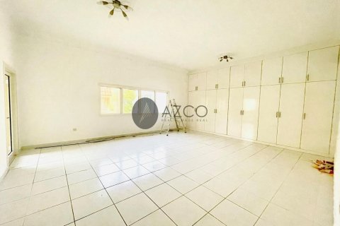 Villa zur Miete in Jumeirah, Dubai, VAE 4 Schlafzimmer, 889.5 m2 Nr. 438192 - Foto 9