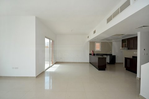 Villa zur Miete in Al Reef, Abu Dhabi, VAE 4 Schlafzimmer, 265.3 m2 Nr. 410392 - Foto 13
