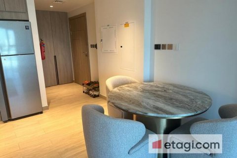 Huoneisto Jumeirah Lake Towers, Dubai, Arabiemiraatit 57.6 m2 № 585739 - kuva 6