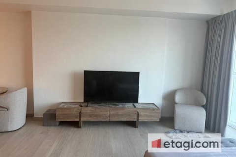 Huoneisto Jumeirah Lake Towers, Dubai, Arabiemiraatit 57.6 m2 № 585739 - kuva 8