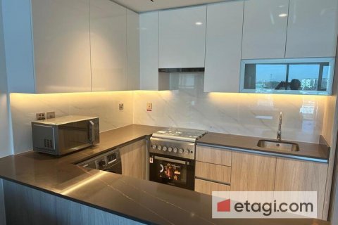 Huoneisto Jumeirah Lake Towers, Dubai, Arabiemiraatit 57.6 m2 № 585739 - kuva 7