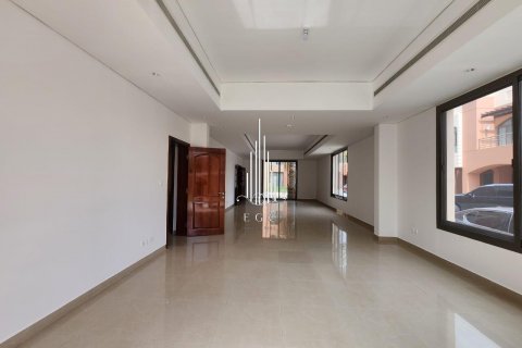Vilă de vânzare în Abu Dhabi Gate City, Abu Dhabi, EAU 4 dormitoare, 513 mp. №504057 - poză 15