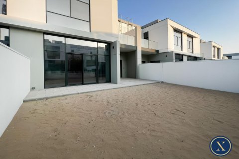Townhouse in Al Furjan, Dubai, UAE 3 bedrooms, 221 sq.m. № 628118 - photo 13