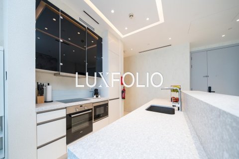 Apartament de închiriat în Jumeirah Beach Residence, Dubai, EAU 2 dormitoare, 180 mp. №628117 - poză 11