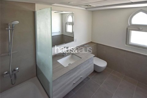 Üürile anda ridamaja asukohaga Dubai Sports City, AÜE: 4 magamistoaga, 247 m² Nr 626458 - pilt 8