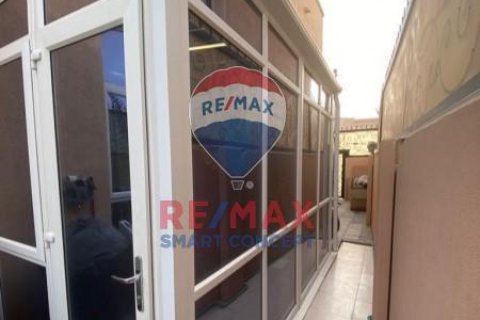 Таунхаус Al Reef, Абу-Даби, БАӘ-да 5 жатын бөлмелер, 348.3 м² № 451854 - фото 7