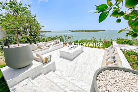 Vila v Abu Dhabi, SAE 3 ložnice, 279 m² Č.: 595636