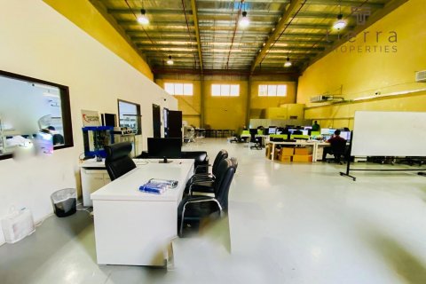 Bodega sa Al Quoz, Dubai, UAE 306.6 sq.m. № 456881 - larawan 7