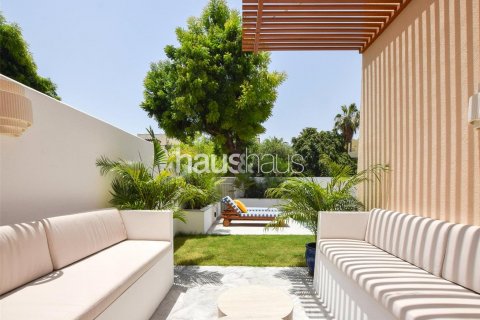 Villa til salgs i The Lakes, Dubai, Emiratene 3 soverom, 244 kvm Nr. 625332 - Foto 5