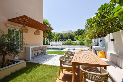 Villa til salgs i The Lakes, Dubai, Emiratene 3 soverom, 244 kvm Nr. 625332 - Foto 2
