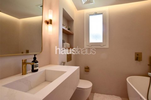 Villa til salgs i The Lakes, Dubai, Emiratene 3 soverom, 244 kvm Nr. 625332 - Foto 22
