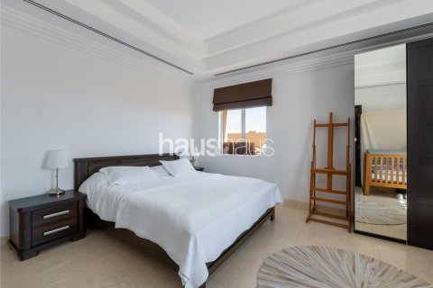 Villa till försäljning i Arabian Ranches, Dubai, UAE 7 sovrum, 690 kvm Nr. 625293 - fotografi 18