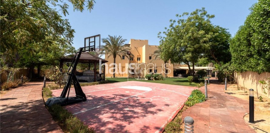 Villa i Arabian Ranches, Dubai, UAE 7 sovrum, 690 kvm Nr. 625293