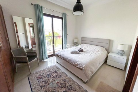 Villa en venta en Arabian Ranches, Dubai, EAU 5 dormitorios, 342 m2 № 625334 - foto 11