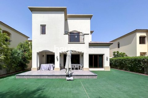 Villa en venta en Arabian Ranches, Dubai, EAU 5 dormitorios, 342 m2 № 625334 - foto 9