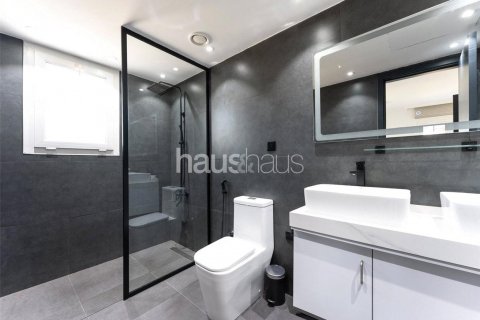 Rumah bandar di Arabian Ranches, Dubai, UAE 3 bilik tidur, 253 meter persegi № 625329 - foto 6