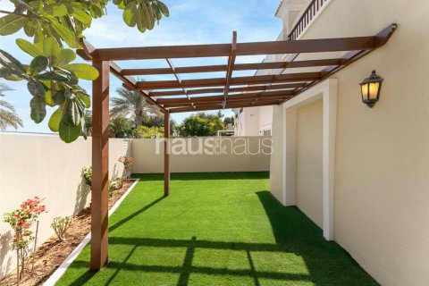 Rumah bandar di Arabian Ranches, Dubai, UAE 3 bilik tidur, 253 meter persegi № 625329 - foto 22