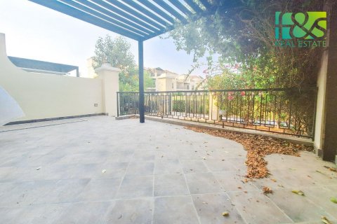 Radhus uthyres i Al Hamra Village, Ras Al Khaimah, UAE 3 sovrum, 258.8 kvm Nr. 478269 - fotografi 3