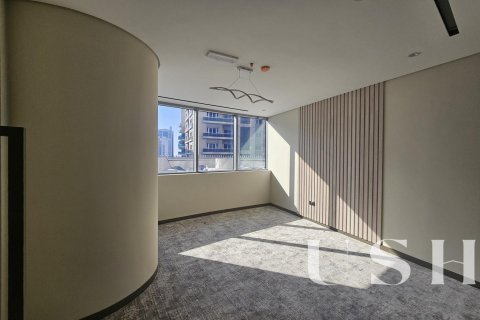 Office til salg i Barsha Heights (Tecom), Dubai, UAE 215 kvm № 620421 - foto 7
