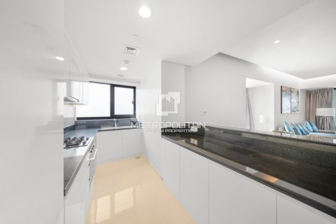 Huoneisto Business Bay, Dubai, Arabiemiraatit 3 makuuhuonetta, 158 m2 № 592499 - kuva 6