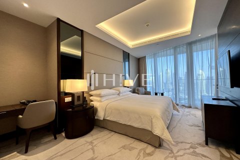 Appartement te huur in Downtown Dubai (Downtown Burj Dubai), Dubai, VAE 3 slaapkamers, 225.5 vr.m., nr 578858 - foto 12