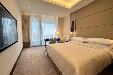 Appartement te huur in Downtown Dubai (Downtown Burj Dubai), Dubai, VAE 3 slaapkamers, 225.5 vr.m., nr 578858 - foto 10