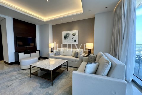Apartamento en alquiler en Downtown Dubai (Downtown Burj Dubai), Dubai, EAU 2 dormitorios, 155.4 m2 № 578857 - foto 4