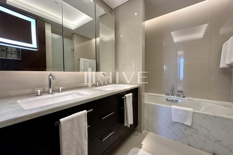 Apartamento en alquiler en Downtown Dubai (Downtown Burj Dubai), Dubai, EAU 2 dormitorios, 155.4 m2 № 578857 - foto 11